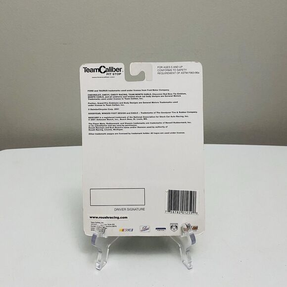 Kurt Busch #97 Roush 1:64 Team Caliber Pit Stop NASCAR 2001 Edition Issue #21 - Picture 2 of 2